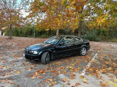 Usata BMW 325 M Sport 192 CV (141 kW) 2001 Nero Coupé