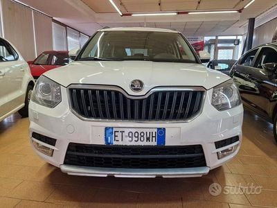 Usata Skoda Yeti Outdoor 105 CV (77 kW) 2014 Bianco SUV