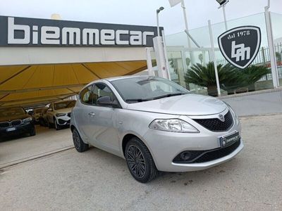 usata Lancia Ypsilon 1.2 69 CV 5 porte Gold usato