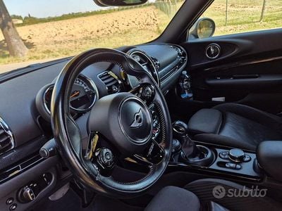 Usata Mini Cooper D Clubman Business 150 CV (110 kW) 2018 Verde Station wagon