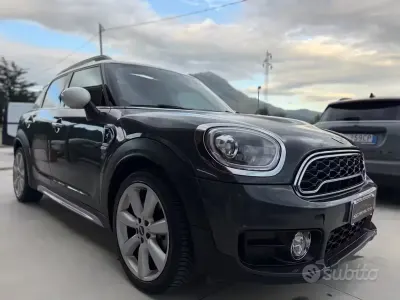 Usata Mini Cooper SD Countryman Hype 190 CV (139 kW) 2018 Grigio SUV