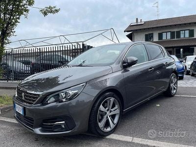 Usata Peugeot 308 120 CV (88 kW) 2018 Grigio Berlina