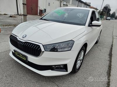 Usata Skoda Fabia Ambition 65 CV (47 kW) 2023 Bianco Utilitaria