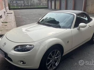 Usata Mazda MX5 126 CV (92 kW) 2009 Beige Cabrio