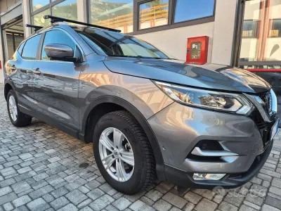 Usata Nissan Qashqai Tekna 116 CV (85 kW) 2020 Grigio SUV