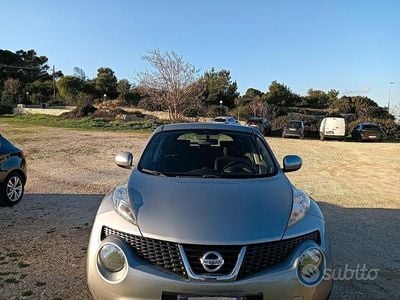 Usata Nissan Juke 110 CV (80 kW) 2012 Grigio SUV