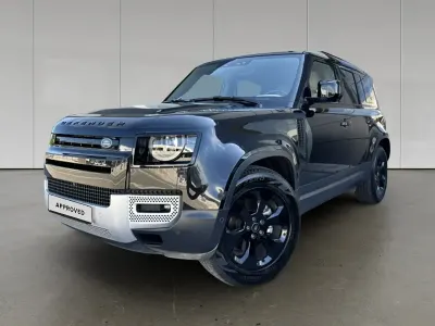 Usata Land Rover Defender SE 200 CV (147 kW) 2022 Santorini black SUV