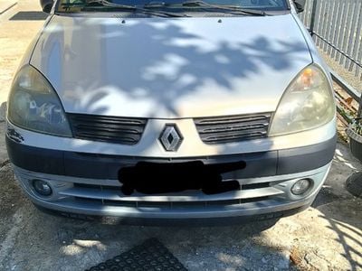 Renault Clio II
