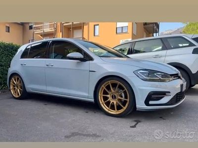 Usata VW Golf VII 150 CV (110 kW) 2018 Utilitaria