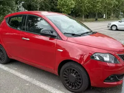 Käytetty Lancia Ypsilon