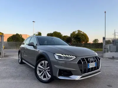 Usata Audi A4 Allroad Ambiente 204 CV (150 kW) 2021 Grigio Station wagon