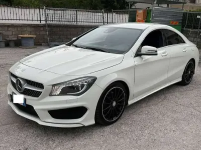 Usata Mercedes CLA220 AMG 177 CV (130 kW) 2016 Bianco Coupé
