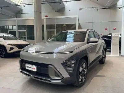 Usata Hyundai Kona 105 CV (77 kW) 2023 Cyber grey SUV