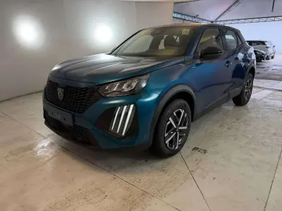 Nuova Peugeot 2008 Style 101 CV (74 kW) 2025 Blu obsession SUV