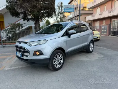 Begagnad Ford Ecosport Titanium 110 HK (80 kW) 2017 Grå SUV