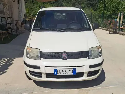 Usata Fiat Panda 75 CV (55 kW) 2011 Bianco Utilitaria