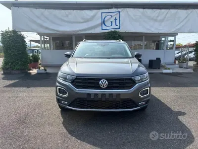Usata VW T-Roc Advance 150 CV (110 kW) 2020 Grigio SUV