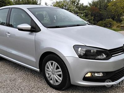 Usata VW Polo Comfortline 75 CV (55 kW) 2014 Argento Berlina