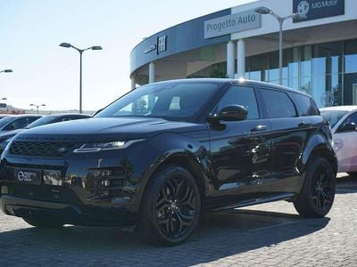 Käytetty Land Rover Range Rover evoque SE Dynamic 163 HP (119 kW) 2022 Musta Katumaasturi