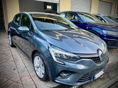 Usata Renault Clio V Business 91 CV (66 kW) 2022 Grigio Berlina