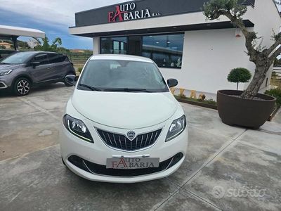 Usata Lancia Ypsilon S 69 CV (50 kW) 2022 Bianco Utilitaria