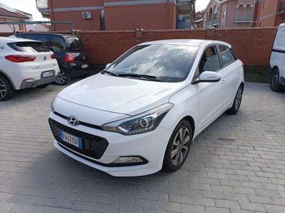 usata Hyundai i20 1.2 GPL 5PEconext 84cv TAGLIANDI UFFICIALI