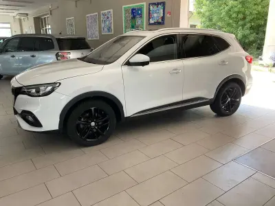 Usata MG EHS Luxury 162 CV (119 kW) 2022 Bianco SUV