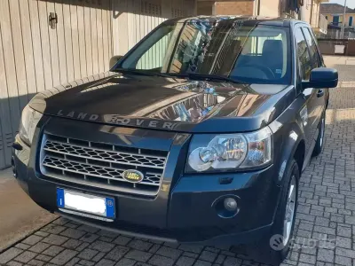 Usata Land Rover Freelander 2 190 CV (139 kW) 2010 Grigio SUV