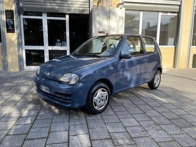 Blu Usata 2006 Fiat Seicento Utilitaria | 2499 € (Buon prezzo)