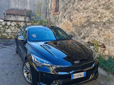 Usata Kia Stinger GT-Line 200 CV (147 kW) 2019 Utilitaria