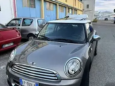 Usata Mini Cooper D 111 CV (81 kW) 2013 Utilitaria