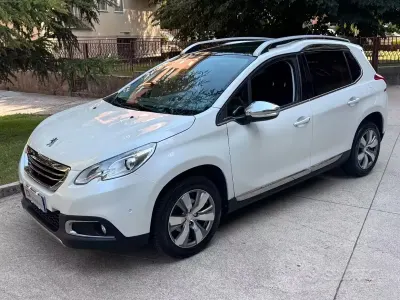 Usata Peugeot 2008 Allure 92 CV (67 kW) 2014 Other SUV