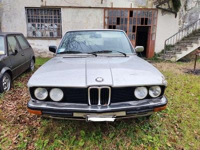 Usata BMW 518 90 CV (66 kW) 1979 Argento Berlina