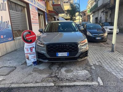 Grigio Usata 2019 Audi Q2 S-Line SUV | 14.950 € (Cara)