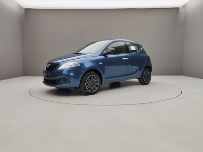 usata Lancia Ypsilon 1.0 HYBRID 70CV ORO MY24