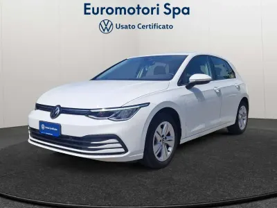 Usata VW Golf VIII Life 110 CV (80 kW) 2023 Bianco Utilitaria