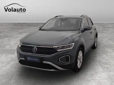 Usata VW T-Roc Edition 116 CV (85 kW) 2025 Verde SUV