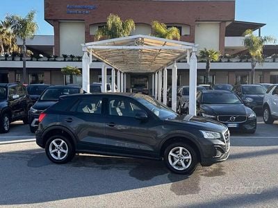 Begagnad Audi Q2 Business Plus 116 HK (85 kW) 2022 Svart SUV