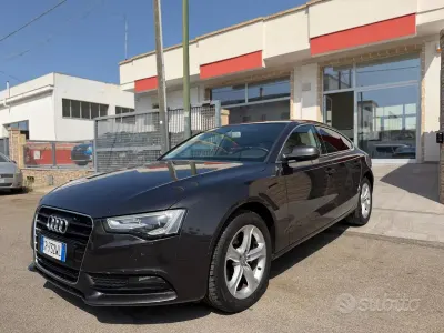 Usata Audi A5 136 CV (100 kW) 2015 Grigio Coupé