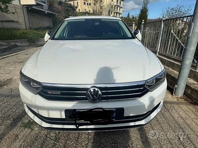 Usata VW Passat 240 CV (176 kW) 2015 Station wagon