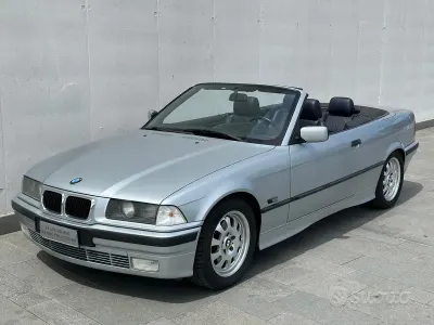 Usata BMW 325 Cabriolet Efficient Dynamics 192 CV (141 kW) 1994 Grigio Cabrio
