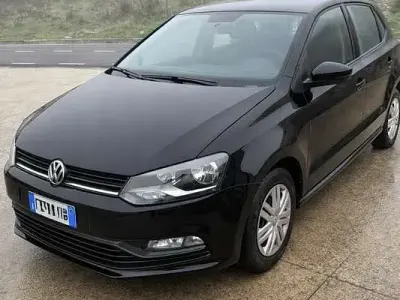 Usata VW Polo Comfortline 75 CV (55 kW) 2015 Berlina