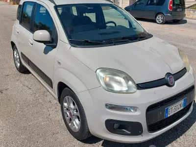 Usata Fiat Panda Lounge 69 CV (50 kW) 2013 Utilitaria