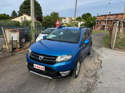 Gebraucht Dacia Sandero Prestige 90 PS (66 kW) 2014 Blau Limousine