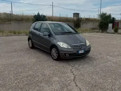 Usata Mercedes A160 Edition 95 CV (69 kW) 2011 Grigio Berlina