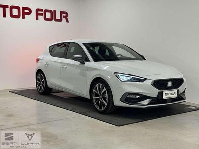 Nuova Seat Leon FR 116 CV (85 kW) 2025 Bianco Utilitaria