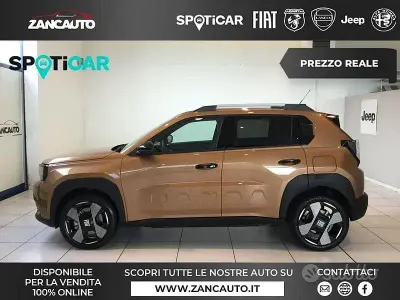 Usata Fiat Grande Panda La Prima 83 kW (113 CV) 2025 Bronzo Utilitaria