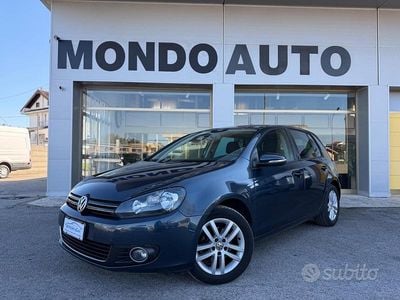 Usata VW Golf VI Highline 105 CV (77 kW) 2011 Blu Utilitaria