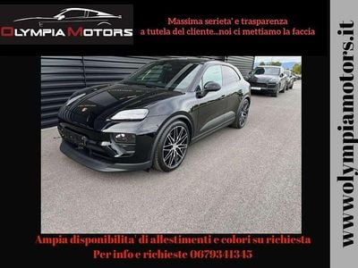 Usata Porsche Macan 4 Electric Sport 300 kW (408 CV) 2024 Nero SUV
