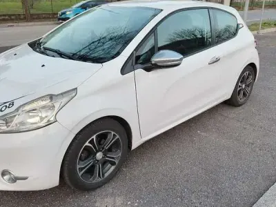 Usata Peugeot 208